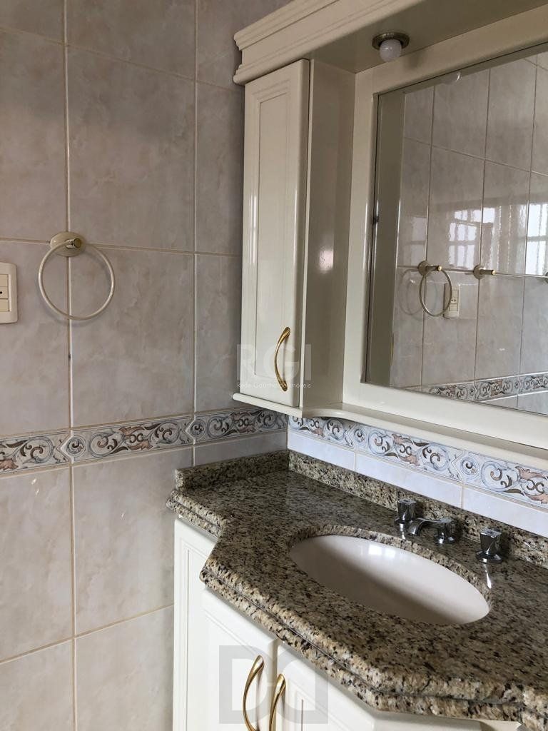 Casa à venda - 230m², 4 quartos, sendo 2 suítes, churrasqueira, piscina e 03 vagas de garagem — foto 24
