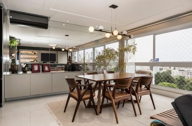 Apartamento com 3 suítes e 161m² à venda em Petrópolis, Porto Alegre. — foto 1