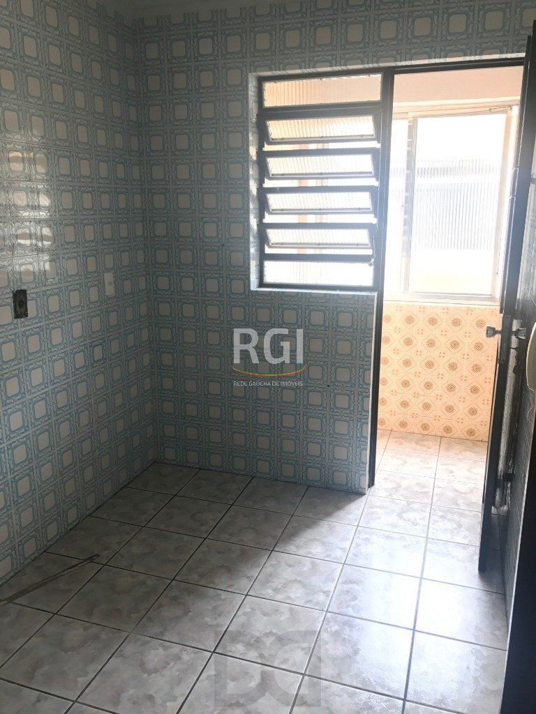 Apartamento para Venda - 46.02m², 1 dormitório, 1 vaga - Teresópolis — foto 6