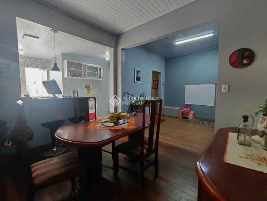 Casa 3 dormitórios no Bairro Coronel Aparício Borges — foto 9