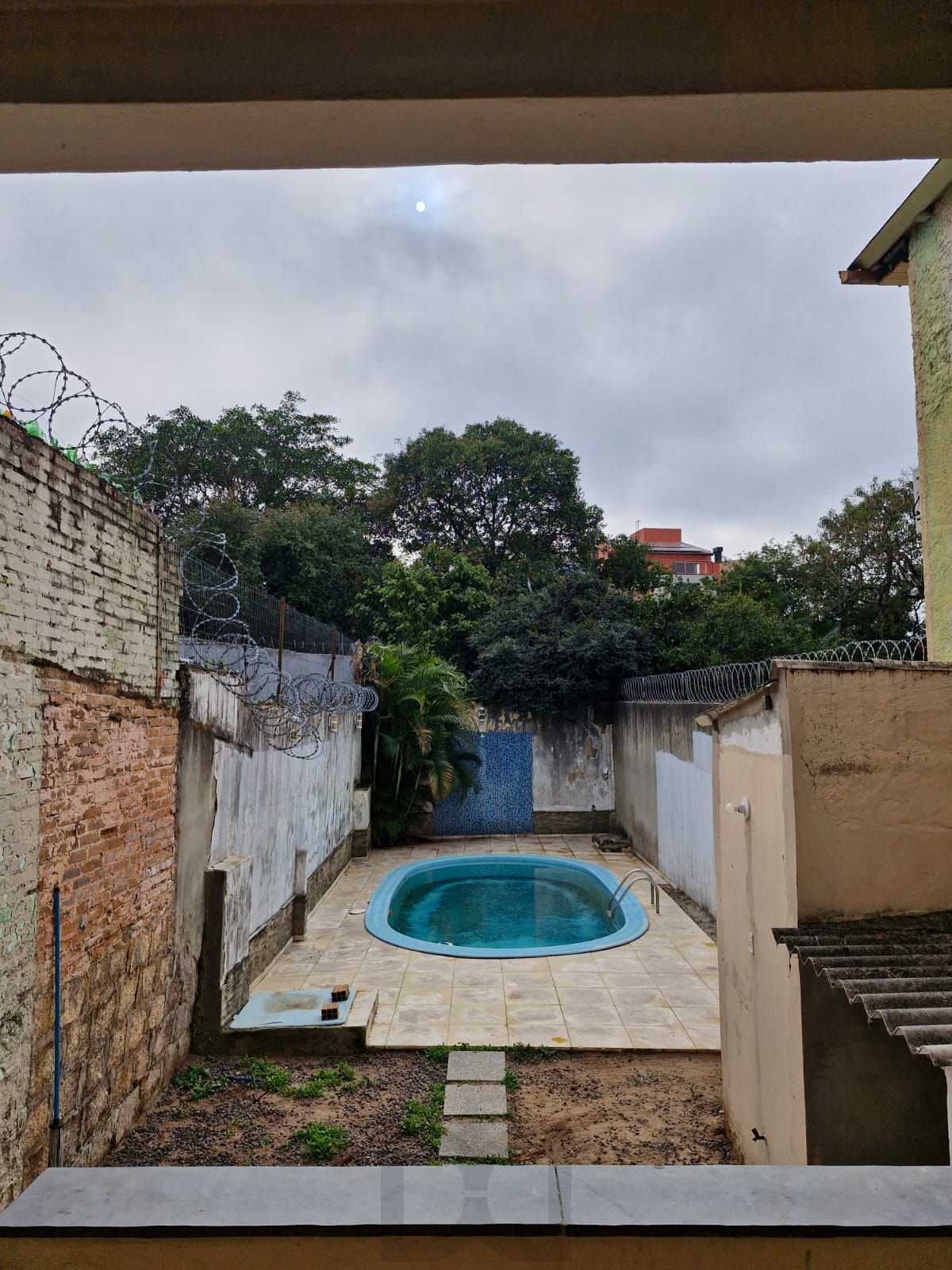Casa de 3 dormitórios com piscina no bairro Teresópolis. — foto 30