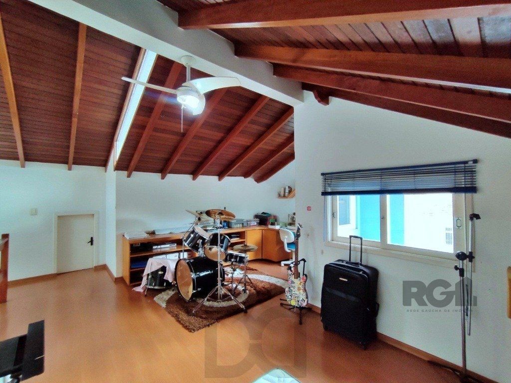 Casa 4 quartos no bairro Partenon, em Porto Alegre — foto 26