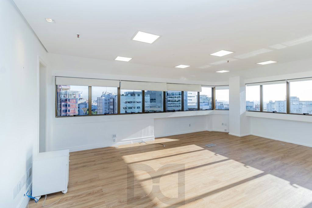 Sala / Conjunto Comercial à venda no Bairro Moinhos de Vento - Porto Alegre — foto 19