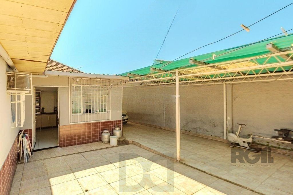 Casa de 3 dormitórios no bairro Rubem Berta — foto 21