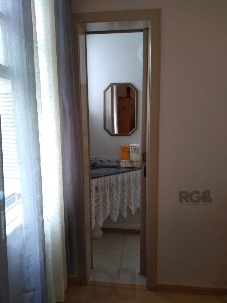 Apartamento 129m² - 3 dormitórios, 3 banheiros e 1 vaga de garagem no bairro São João — foto 7