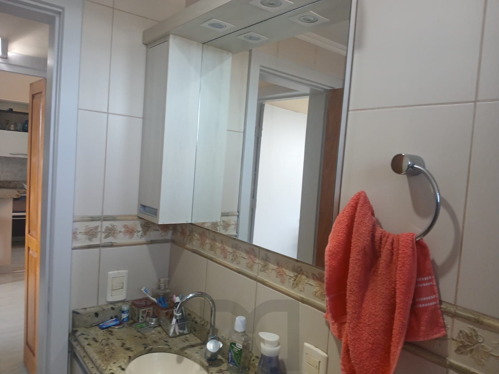 Apartamento de 2 dormitórios com vaga de garagem coberta e escriturada no Bairro Glória – Porto Alegre. — foto 20