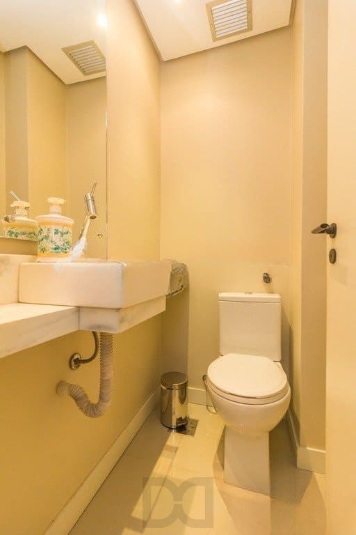 Sala/Conjunto à venda em Petrópolis, Porto Alegre. — foto 13