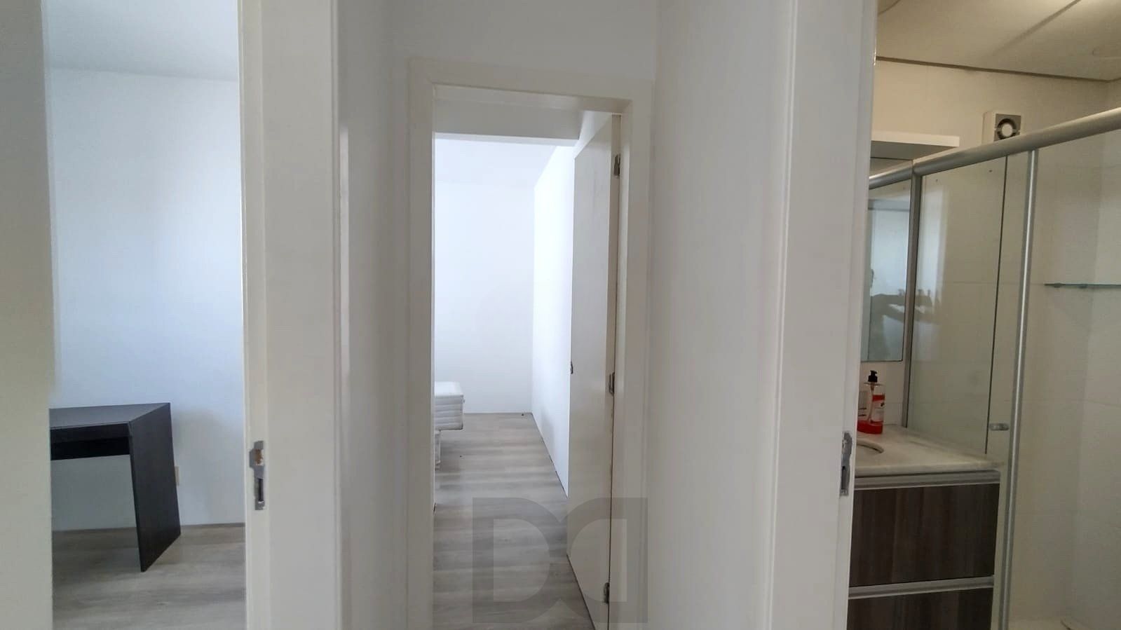 Apartamento de 2 dormitórios á venda no Bairro Jardim Itu, Porto Alegre. — foto 10