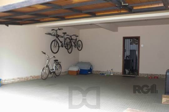 Excelente casa de 287m² com 3 dormitórios e 4 vagas. — foto 7