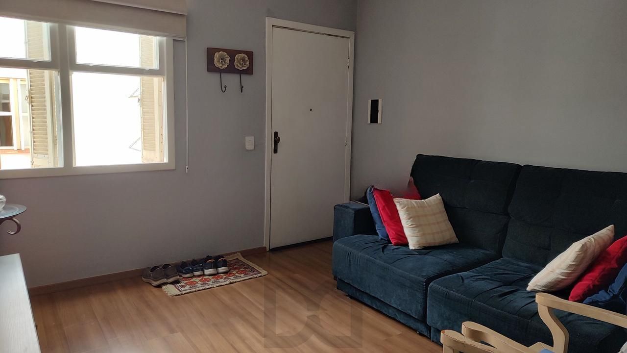 Apartamento 2 dormitórios e vaga rotativa. — foto 2