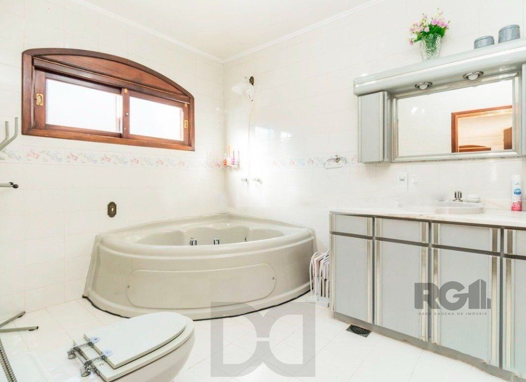Casa de 266m² - 5 dormitórios, 5 vagas no bairro São João — foto 12