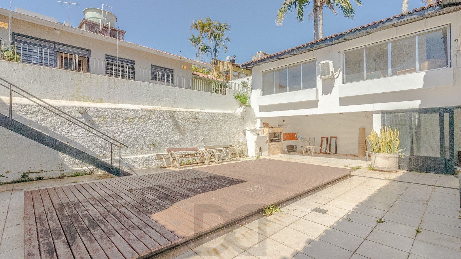 Excelente casa de 308 m² com 4 suítes e 4 vagas de garagem. — foto 11