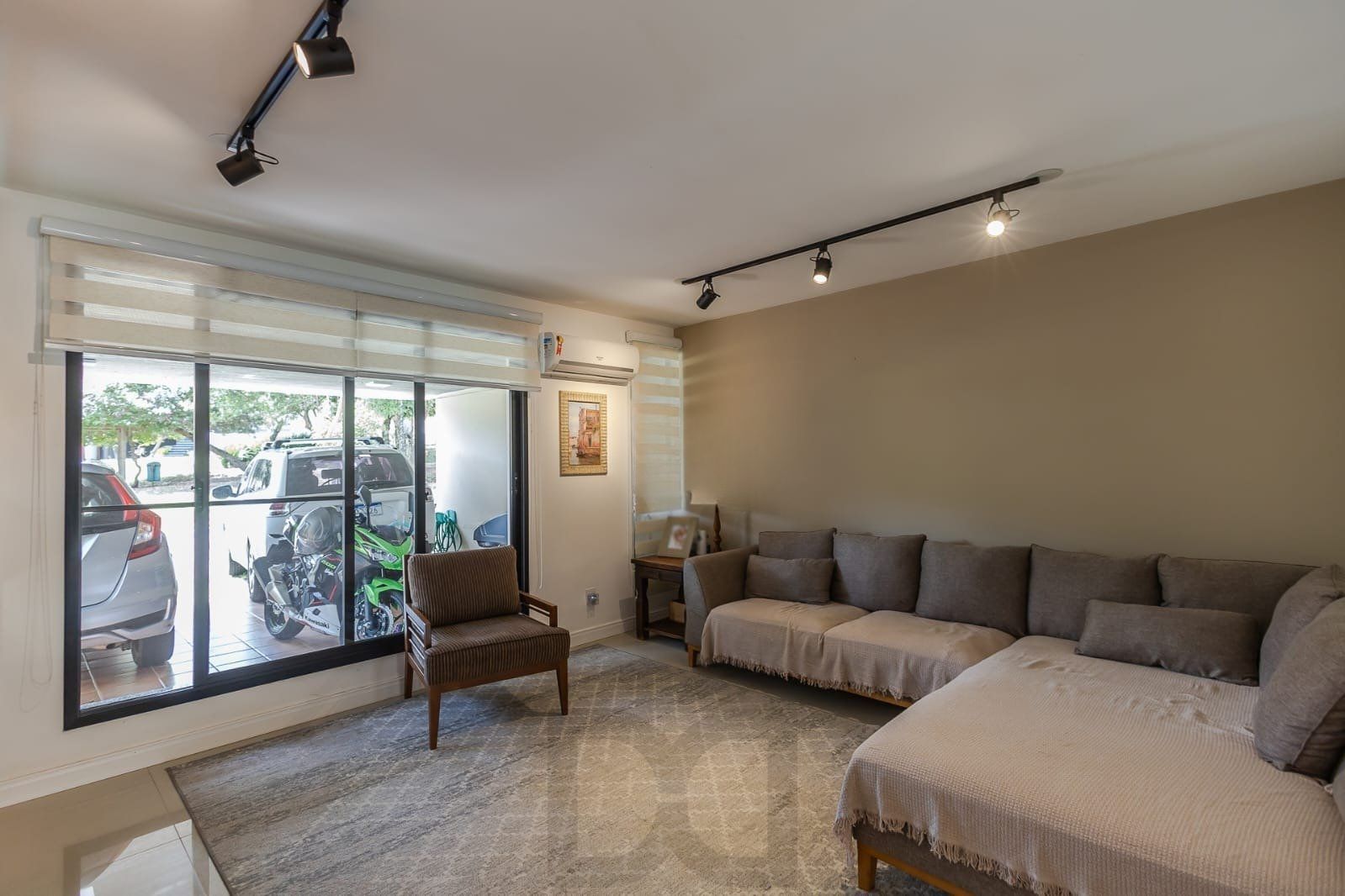 Casa em Condomínio com 3 quartos, 3 vagas e 184m² para vender por R$ 1.180.000 Rua Adriano Pereira Da Silva - Vila Nova, Porto Alegre — foto 3
