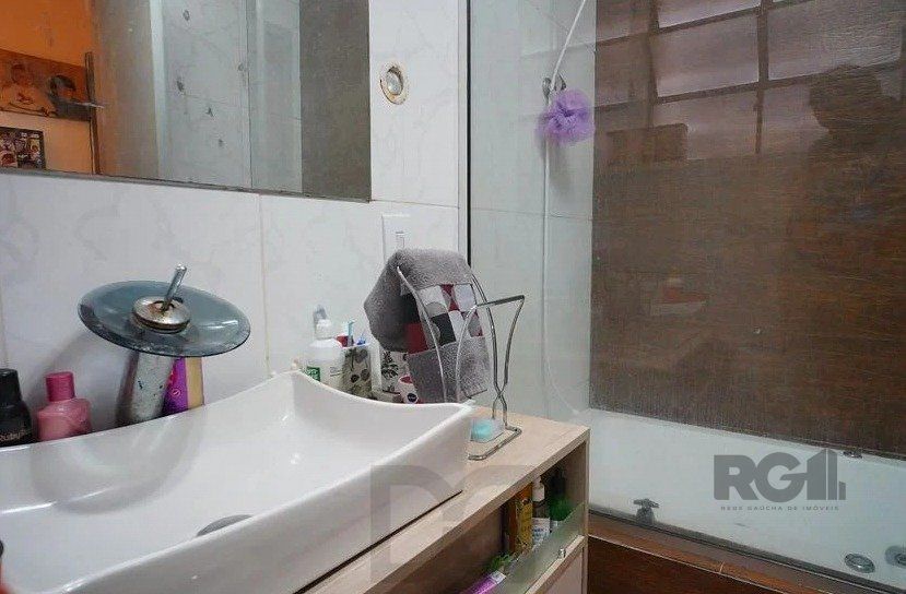 Apartamento 91m² - 3 dormitórios e 2 vagas no bairro Petrópolis — foto 15