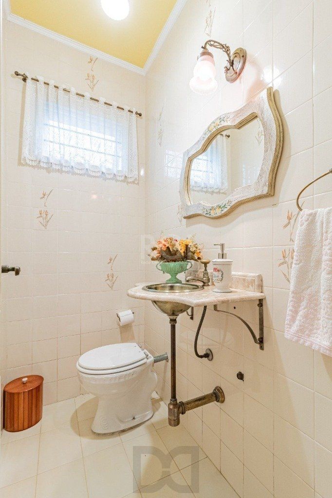 Casa de 3 dormitórios e 4 vagas de garagem no bairro Jardim Itu — foto 10