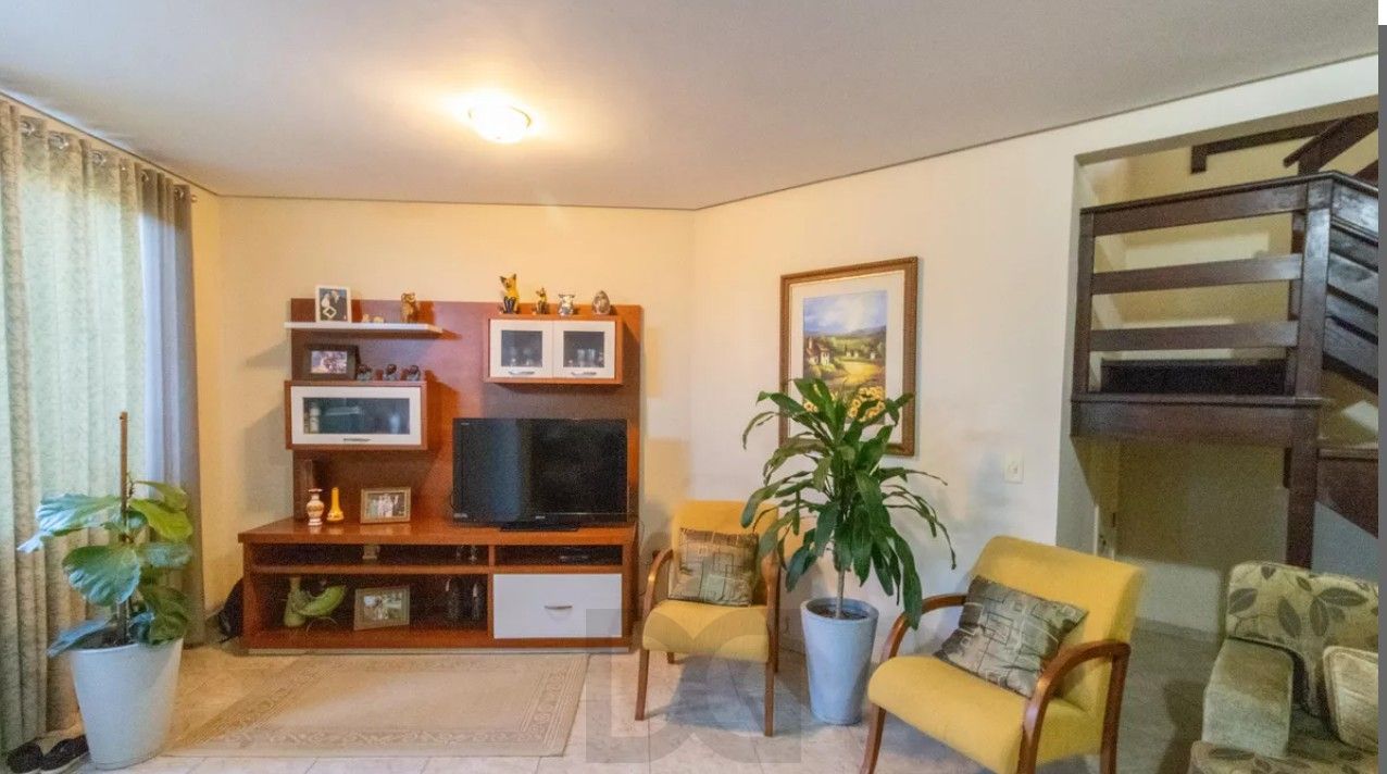 Casa 3 dormitórios Bairro Nonoai Porto Alegre — foto 5