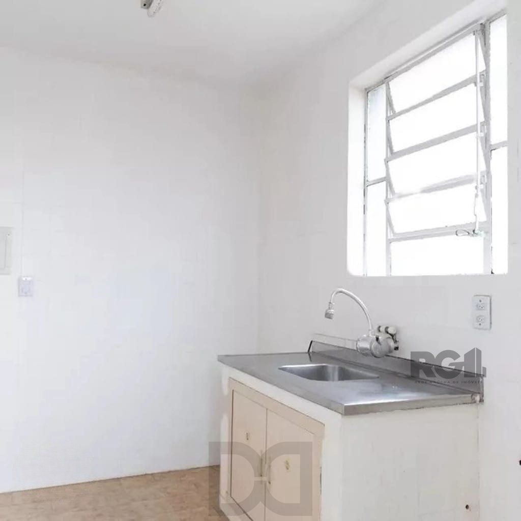 Apartamento 45m² - 1 dormitório no bairro Passo Da Areia — foto 8