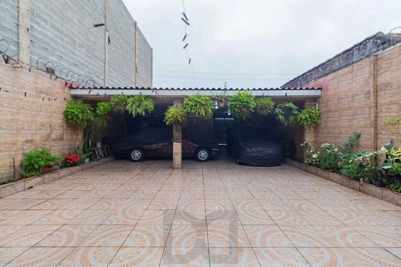 Casa com 2 dormitórios no bairro Sarandi, Porto Alegre — foto 2