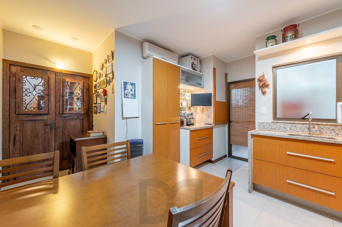 Apartamento de 4 dormitorios á Venda no Passo da Areia - Porto Alegre — foto 12