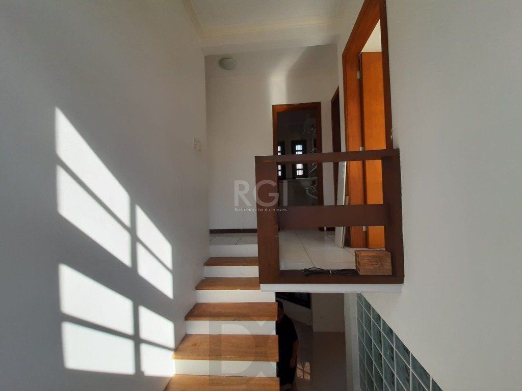 Casa para Venda - 122m², 5 dormitórios, sendo 2 suites, 2 vagas - Teresópolis — foto 13