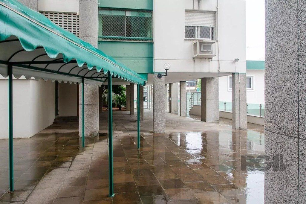 Apartamento 2 dormitórios  com 1 vaga no bairro Teresópolis em Porto Alegre — foto 31