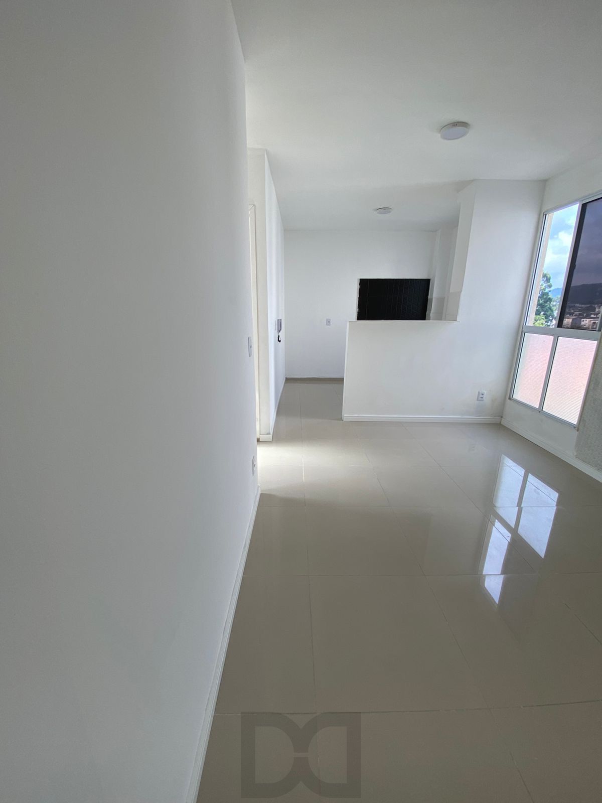 Apartamento de 2 dormitorios á venda no Bairro Vila Nova. — foto 2