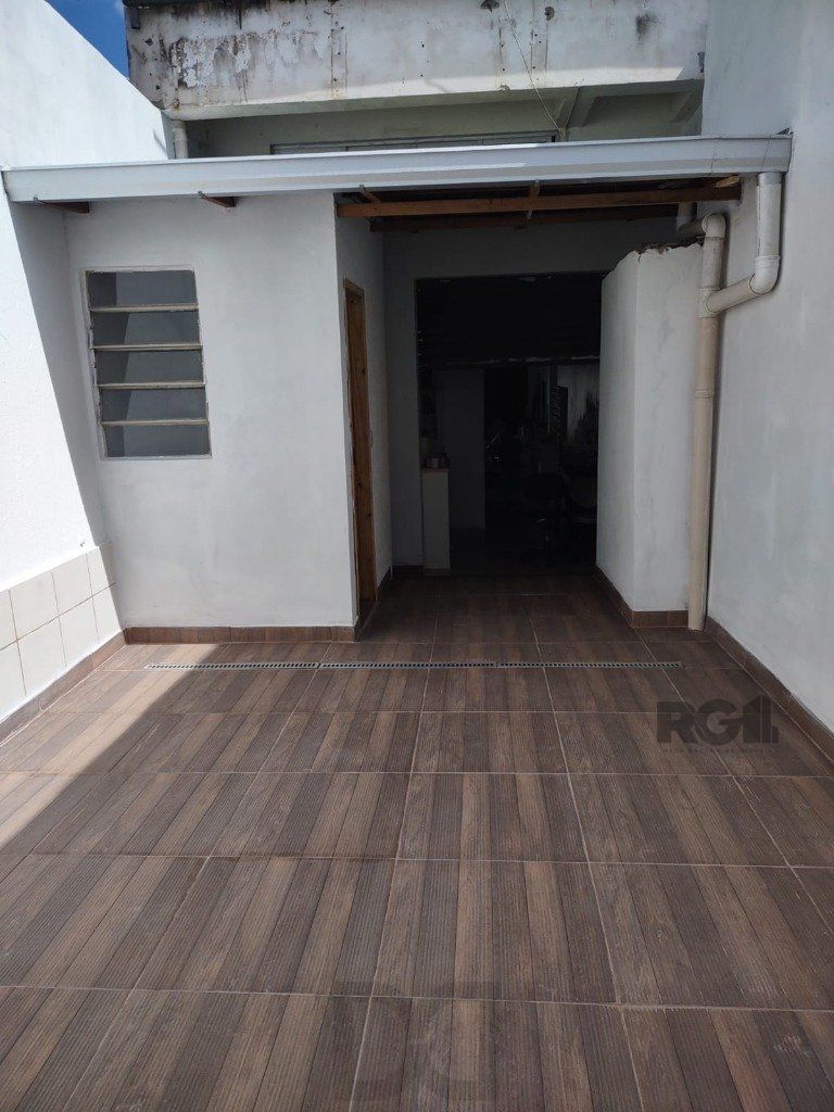 Loja para Venda - 60m², 0 dormitórios, 3 vagas - Petrópolis — foto 21