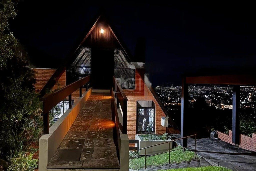 Casa 3 Dormitório(s) Bairro Teresópolis — foto 3