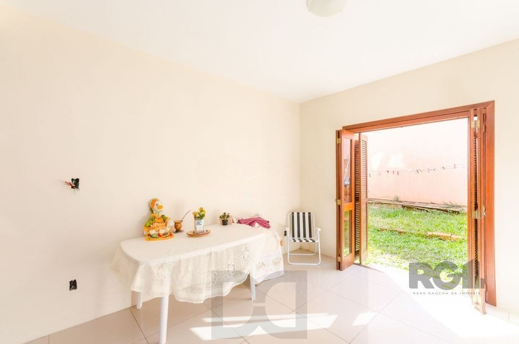 Casa em Condomínio, 166m² - 3 dormitórios, 2 vagas no bairro Guarujá — foto 5
