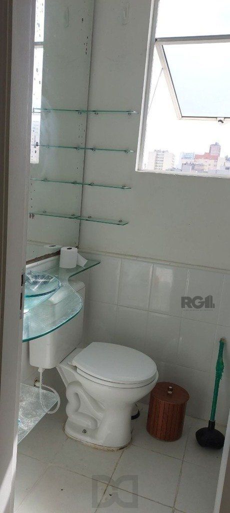 Excelente apartamento de 30m² com 1 dormitório no Centro Histórico. — foto 7