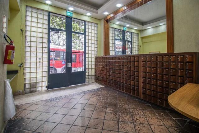 Apartamento de 1 dormitório à venda em Centro Histórico, Porto Alegre. — foto 1