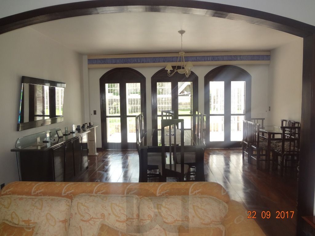 Casa para Venda - 365m², 4 dormitórios, sendo 2 suites, 6 vagas - Nonoai — foto 22