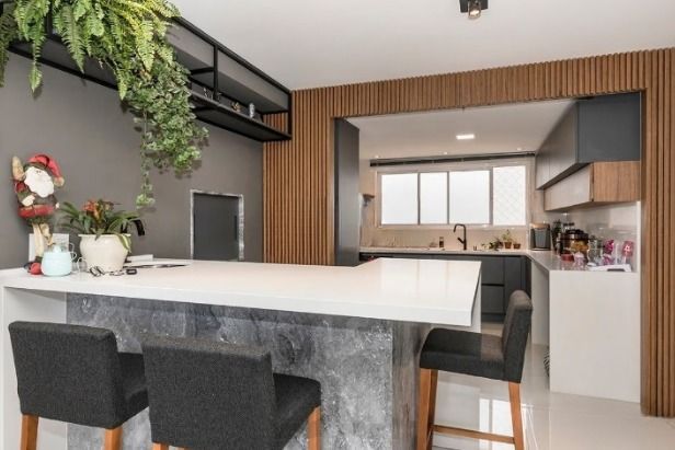 Apartamento com 3 suítes e 161m² à venda em Petrópolis, Porto Alegre. — foto 4