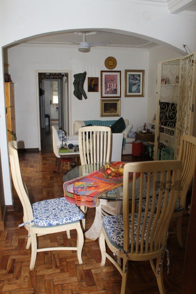 Apartamento de 3 dormitórios Térreo no bairro Moinhos de Vento — foto 3