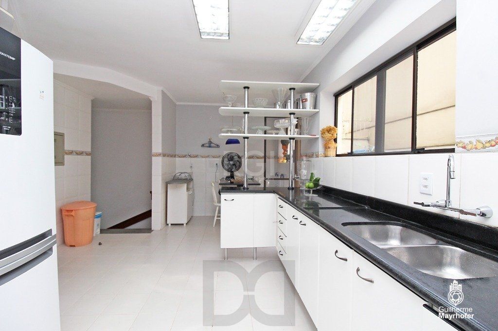 Casa Condominio para Venda - 324.7m², 3 dormitórios, sendo 1 suites, 4 vagas - Menino Deus — foto 32