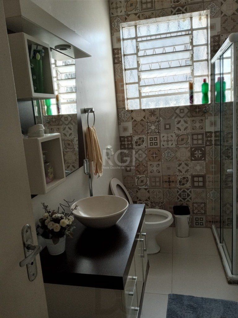 Casa para Venda - 384m², 3 dormitórios, sendo 1 suites, 3 vagas - Teresópolis — foto 28