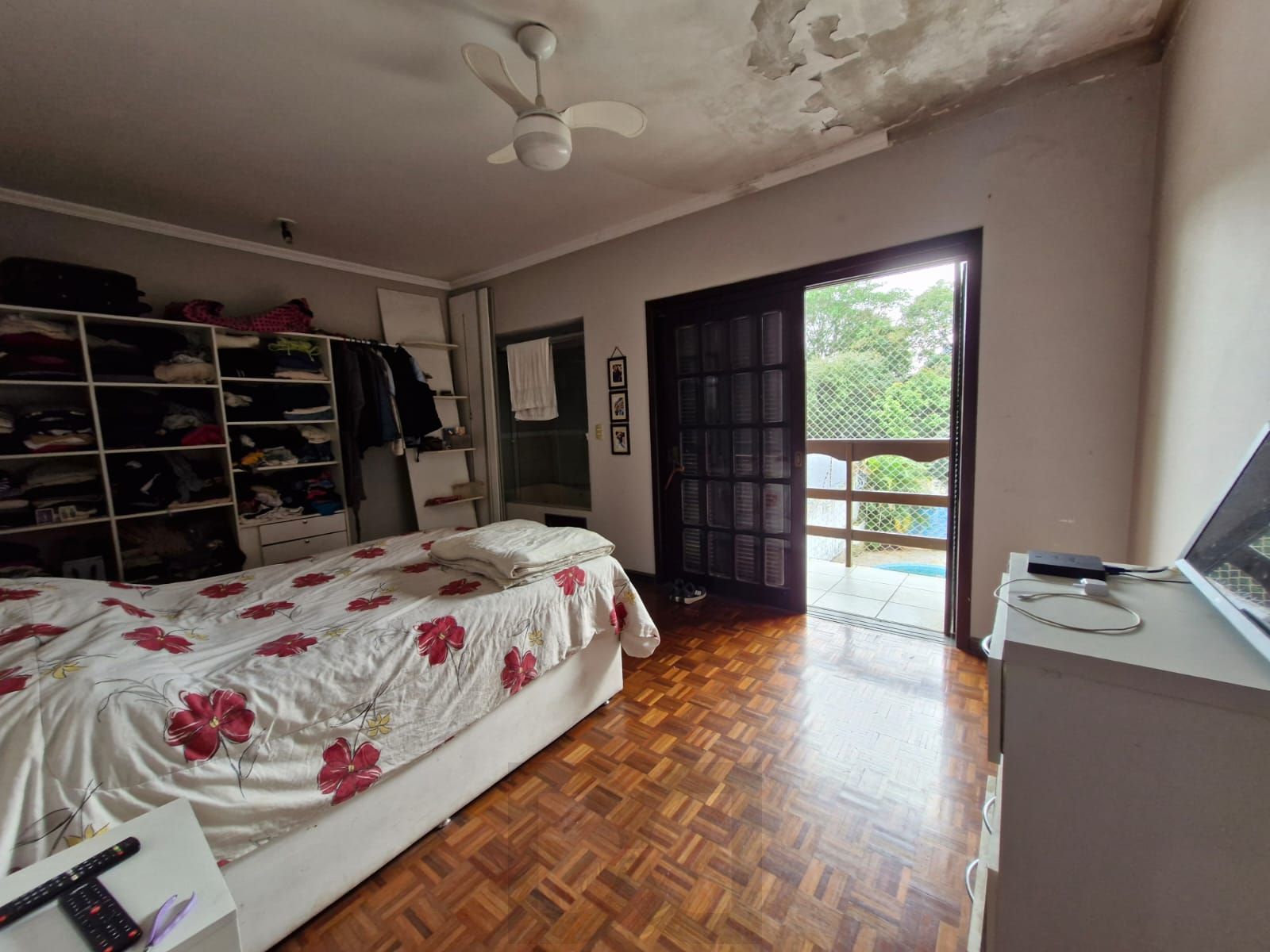 Casa de 3 dormitórios com piscina no bairro Teresópolis. — foto 7