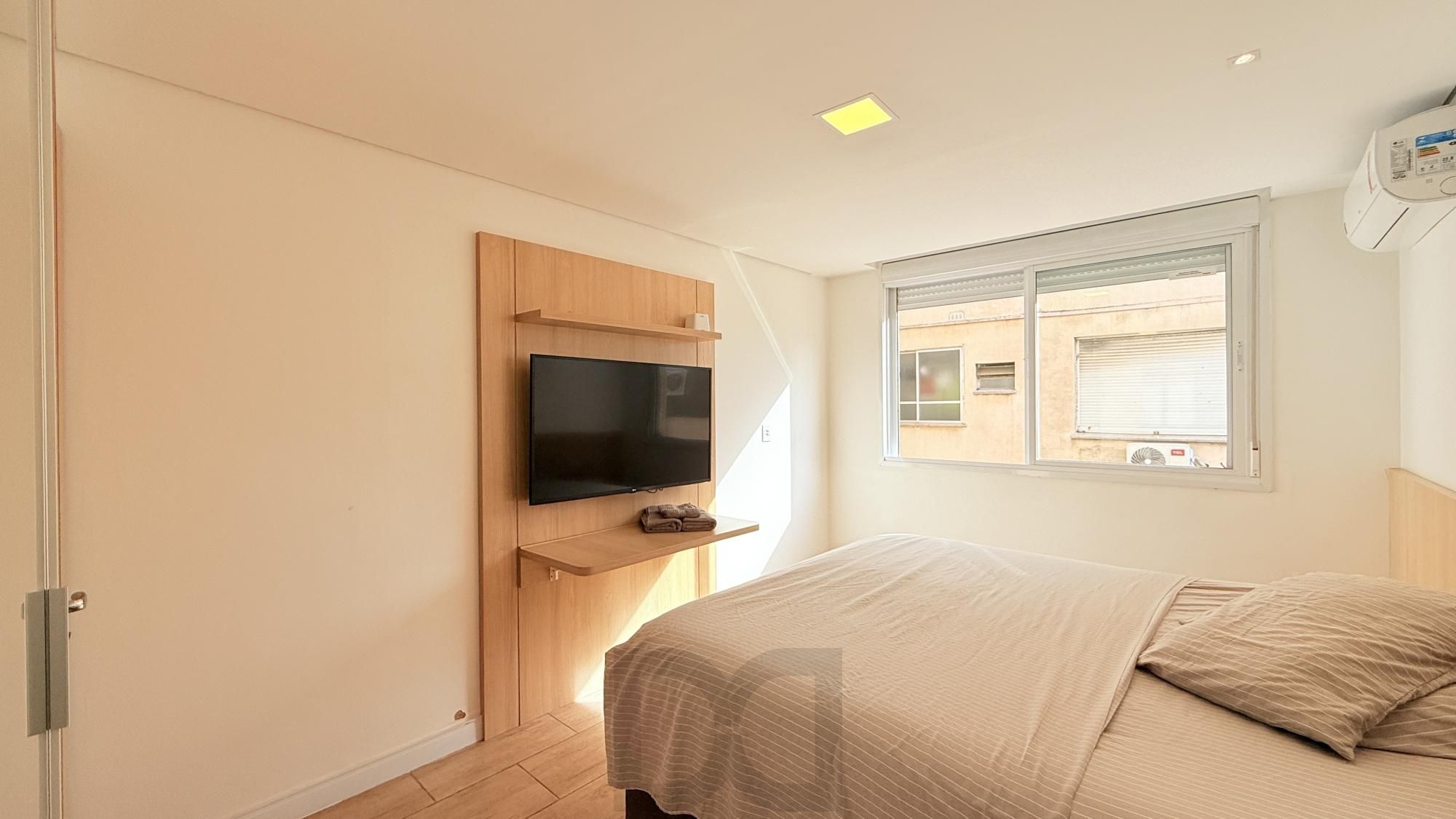 Apartamento de 2 dormitorios á venda no Bairro Centro Histórico. — foto 7