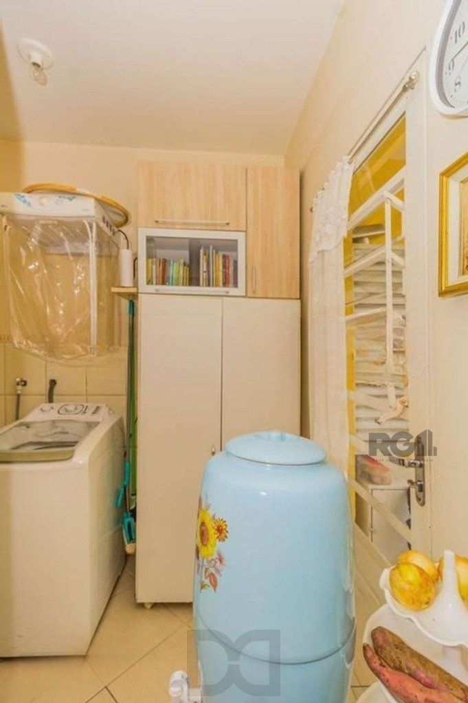 Casa 5 Dormitório(s) Bairro Teresópolis — foto 25