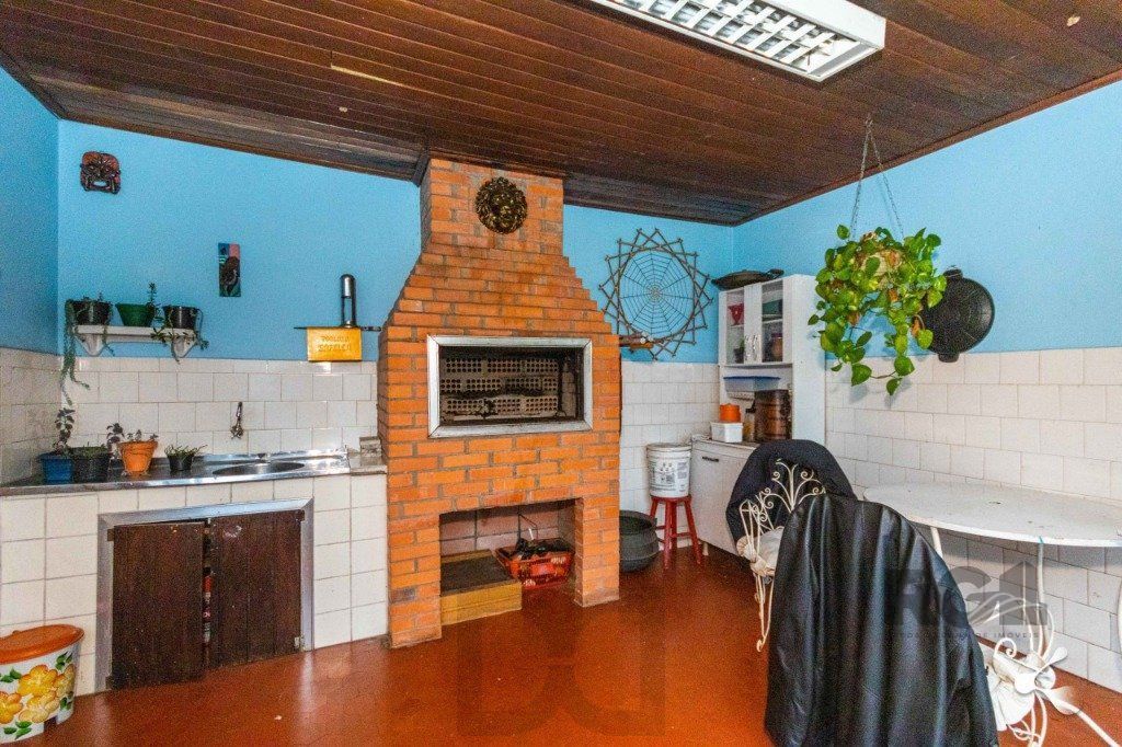 Casa para Venda - 240m², 3 dormitórios, sendo 1 suites, 3 vagas - Cristal — foto 18