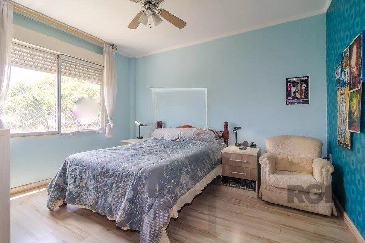 Apartamento com 2 dormitórios reversível para 3, e condomínio com portaria 24h, salão de festas, quadra e playground. Próximo à Orla e BarraShopping. — foto 9