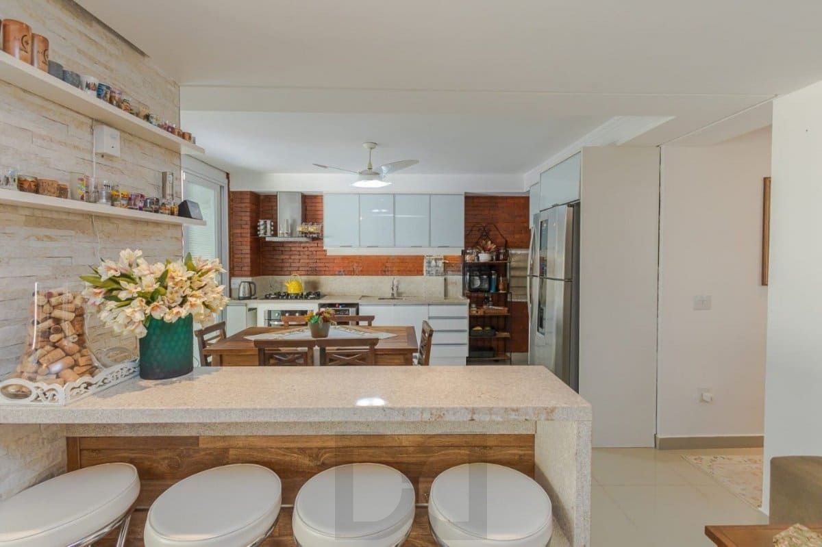 Casa de 3 dormitorios à venda em bairro Ipanema, Porto Alegre. — foto 4
