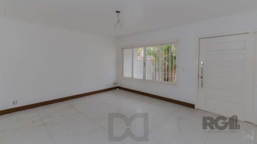Casa 03 quartos, Bairro Sarandi. — foto 6