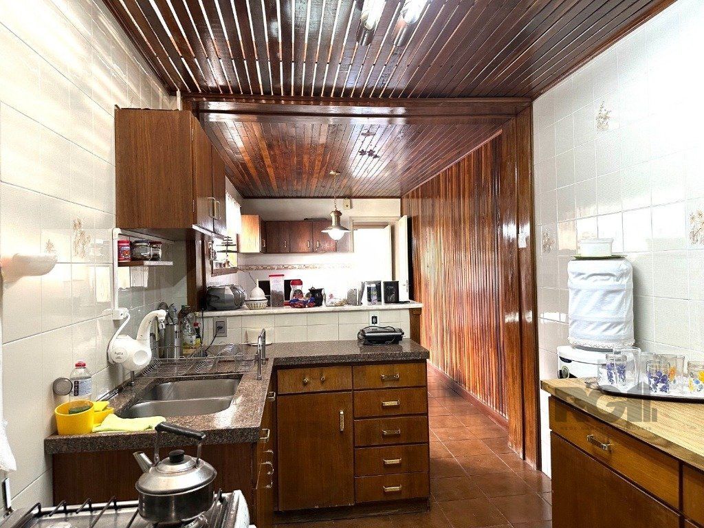 Casa 3 dormitórios no Bairro Glória, próxima a Prof. Oscar Pereira. — foto 21