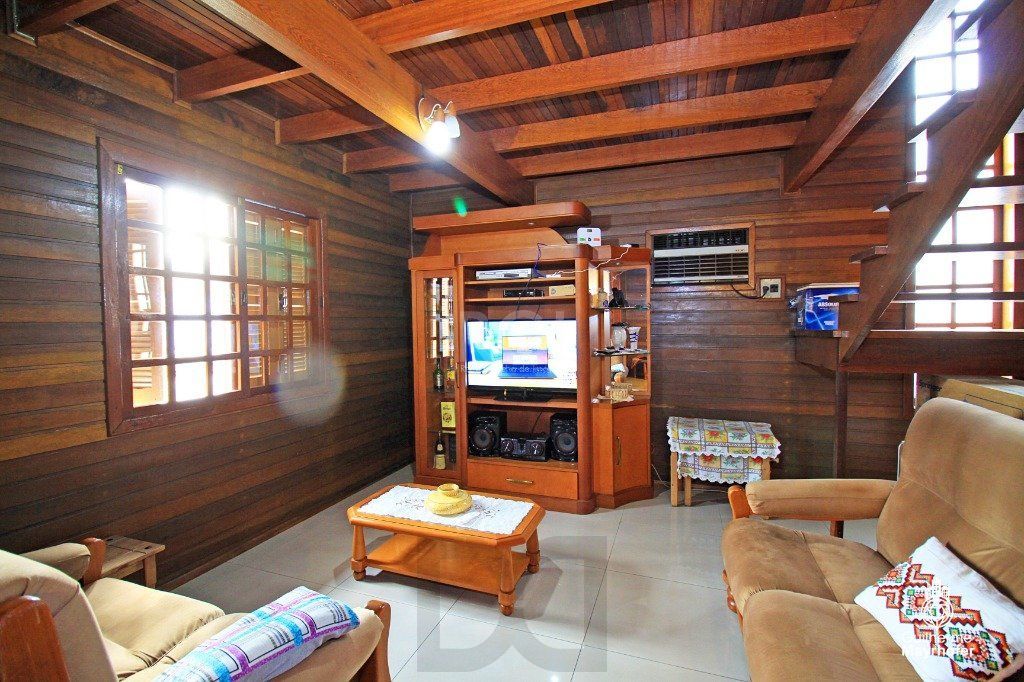Casa para Venda - 235m², 3 dormitórios, sendo 1 suites, 3 vagas - Sarandi — foto 4