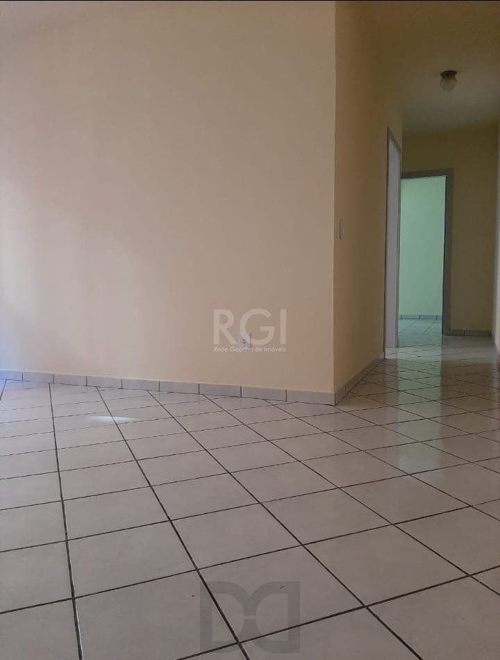 Apartamento para Venda - 61m², 2 dormitórios, Teresópolis — foto 2