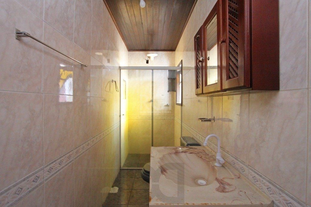 Casa para Locação/Aluguel - 240m², 4 dormitórios, 6 vagas - Nonoai — foto 29