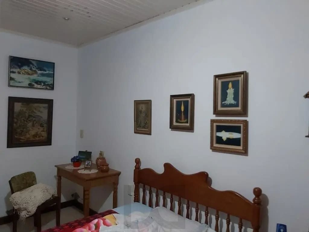 Casa com 4 dormitórios no bairro Passo da Areia — foto 13