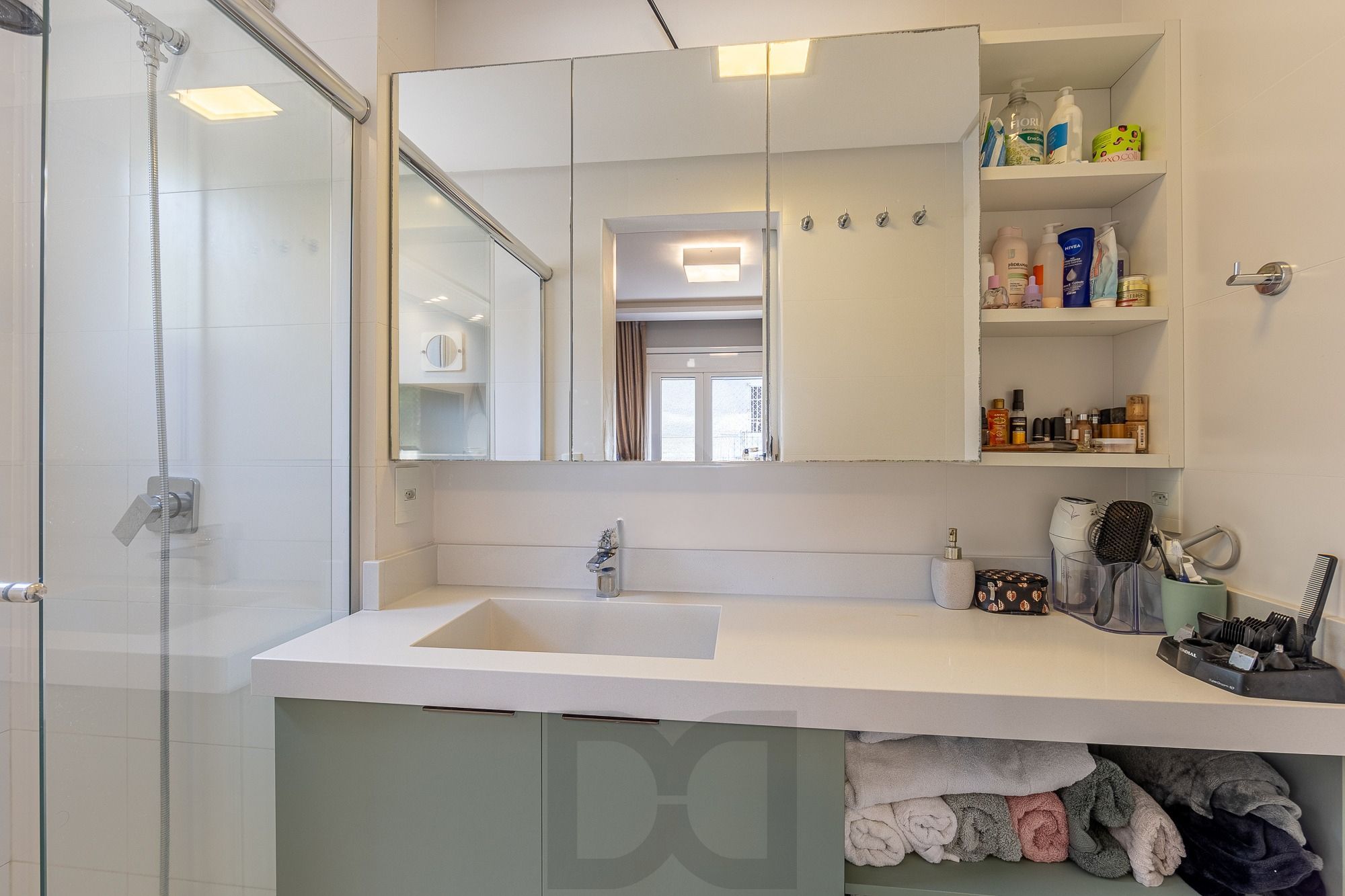 Apartamento Garden de 3 dormitórios no bairro Menino Deus - Porto Alegre. — foto 18