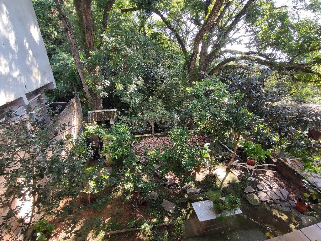 Casa para Venda - 134m², 2 dormitórios, 1 vaga - Nonoai — foto 2